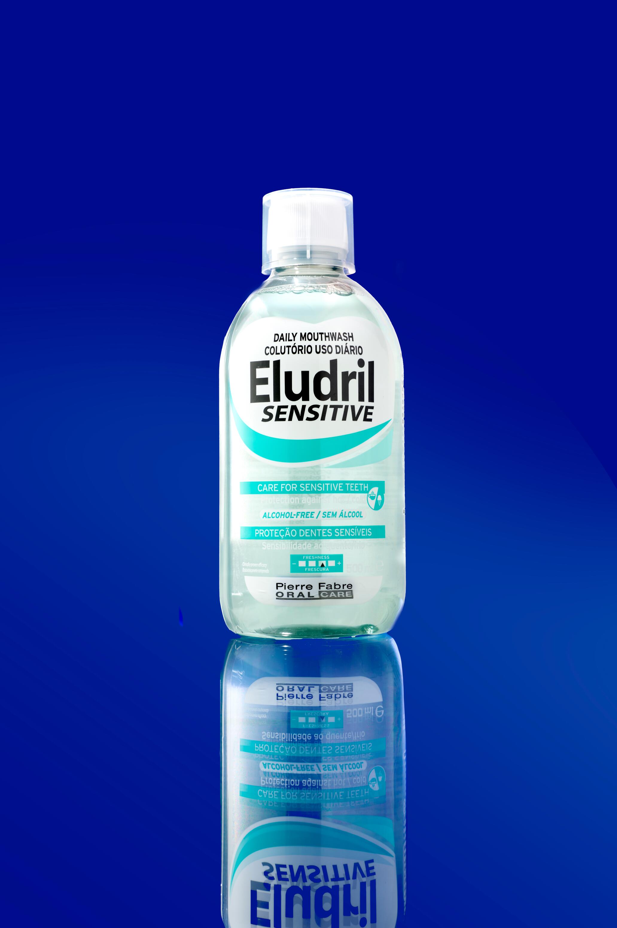 OC_ELGYDIUM_SENSIPROTECT_TOOTHPASTE_STATIC _PACKSHOT ELUDRIL_9x16_2025_3577056028892